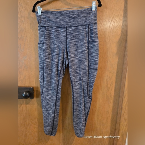 Gray Heathered Leggings - Picture 1 of 10